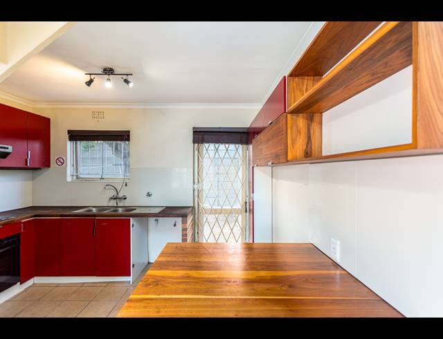 2 BEDROOM FREESTANDING SOLD IN GLENWOOD
